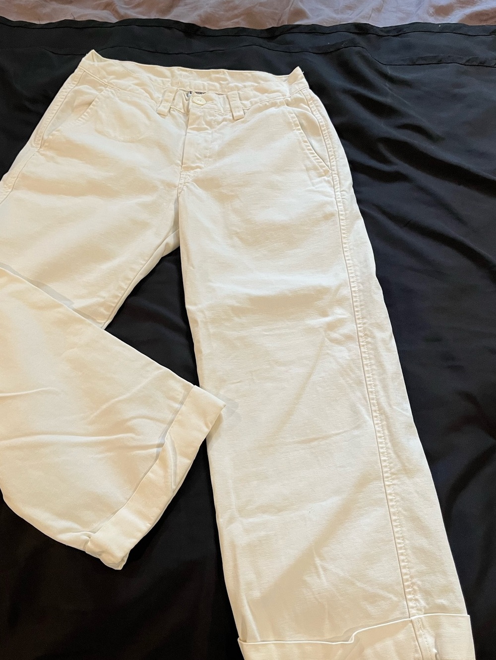 Lucky Brand Cropped & Cuffed White Jeans Size 2